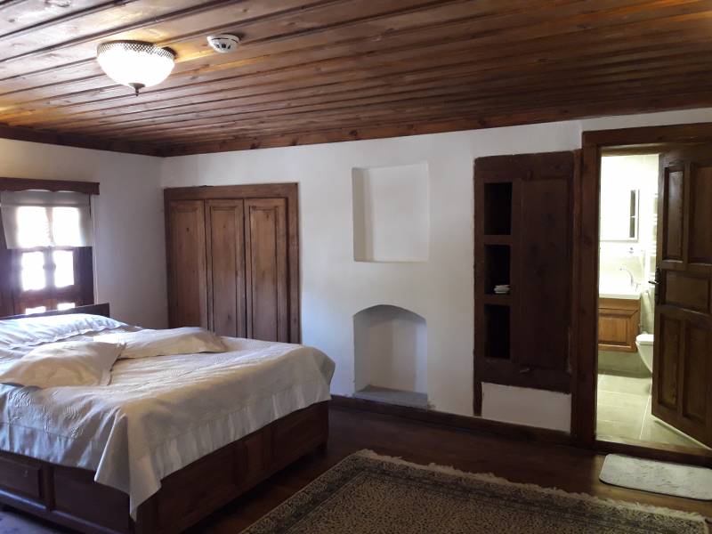 Çamlıca Konak Çarşıevi