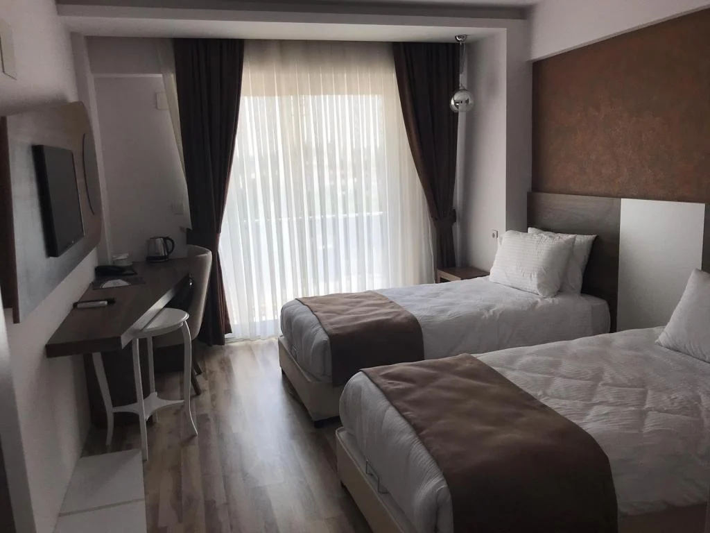 Yalım Garden Park Otel Uşak