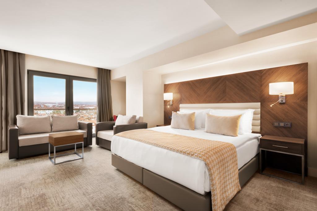 Ramada By Wyndham Isparta Hotel