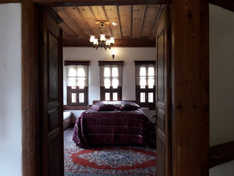 Çamlıca Konak Çarşıevi