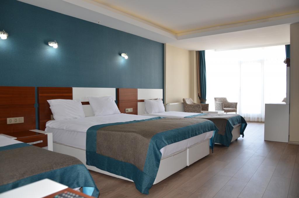 Grand Ahos Hotel & Spa