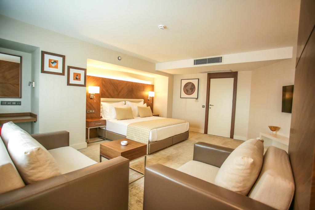 Ramada By Wyndham Isparta Hotel