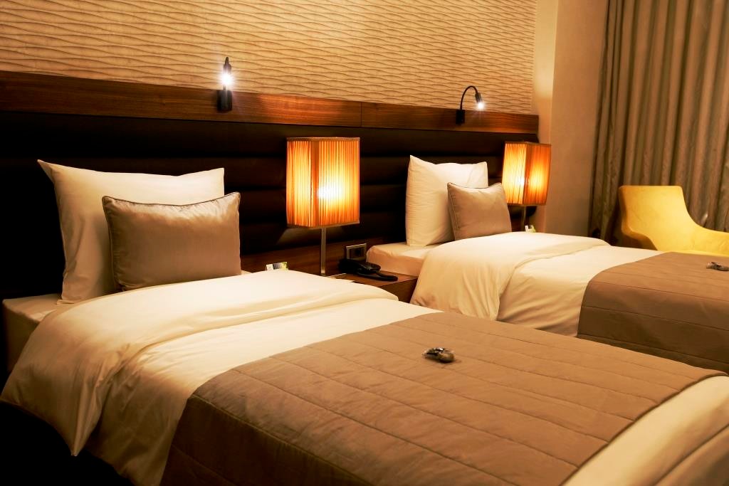 RYS Hotel & Restaurant