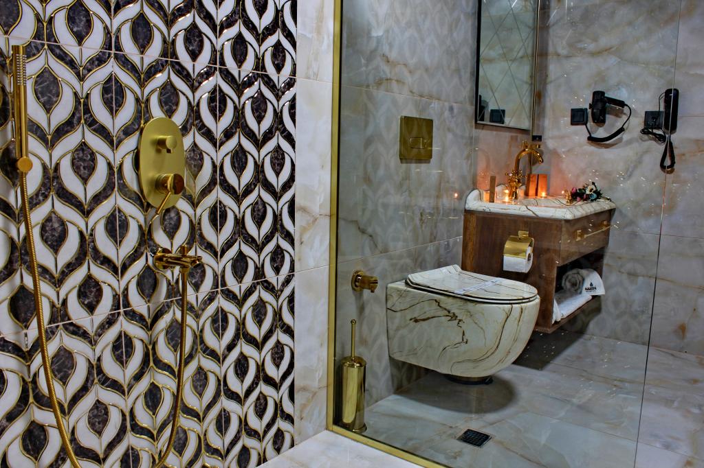 Mardiva Resort Hotel