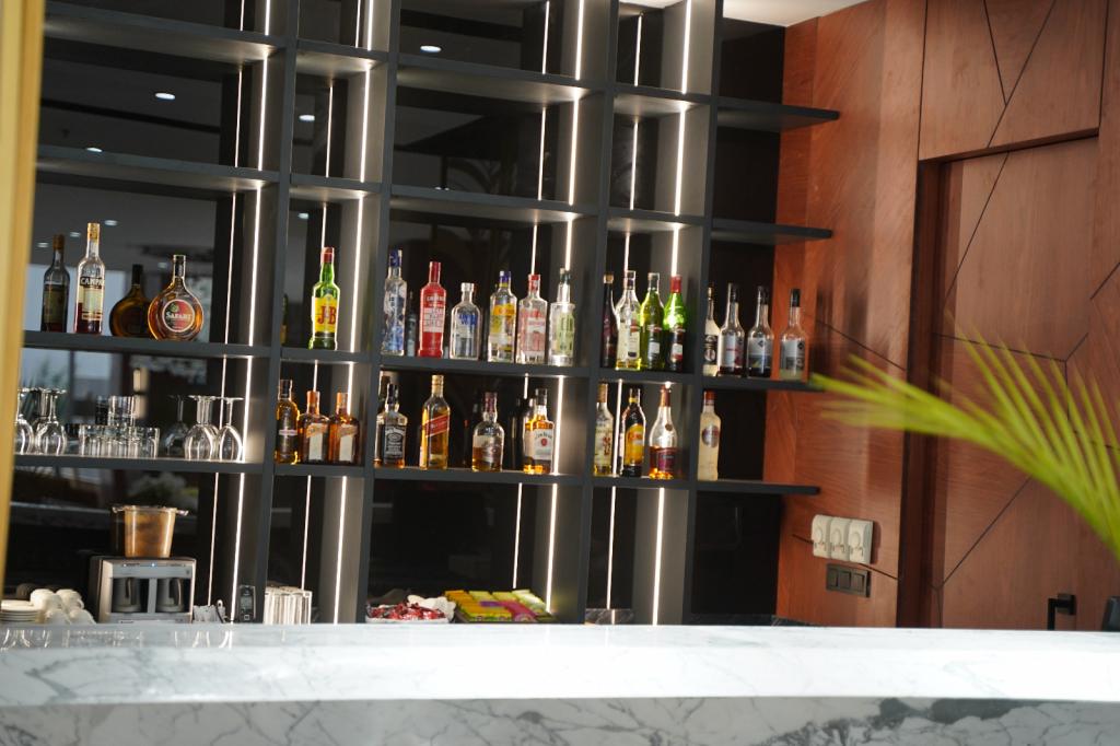 Teymur Continental Hotel & Convention Center