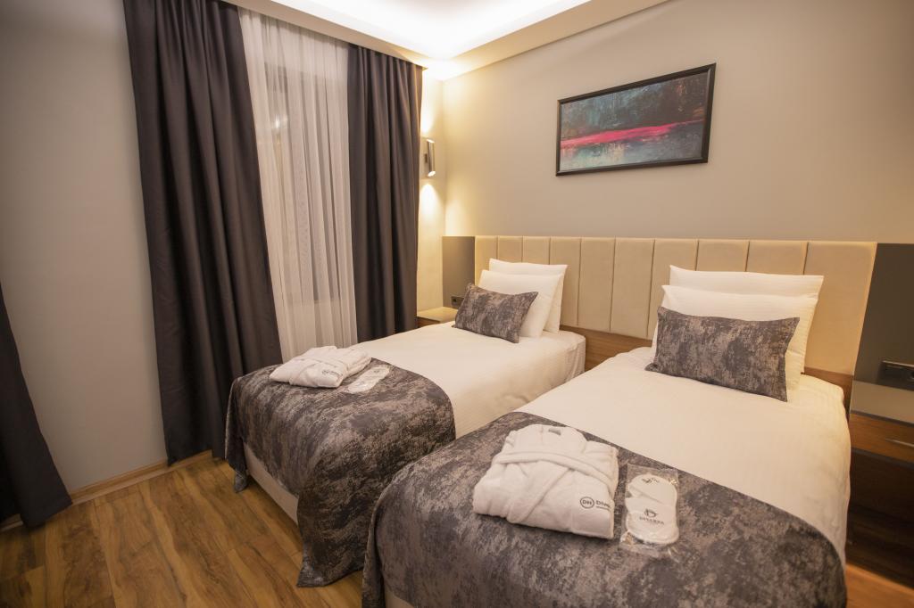 Divares Luxury Hotel