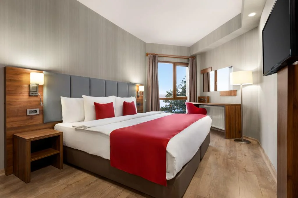 Ramada By Wyndham Van