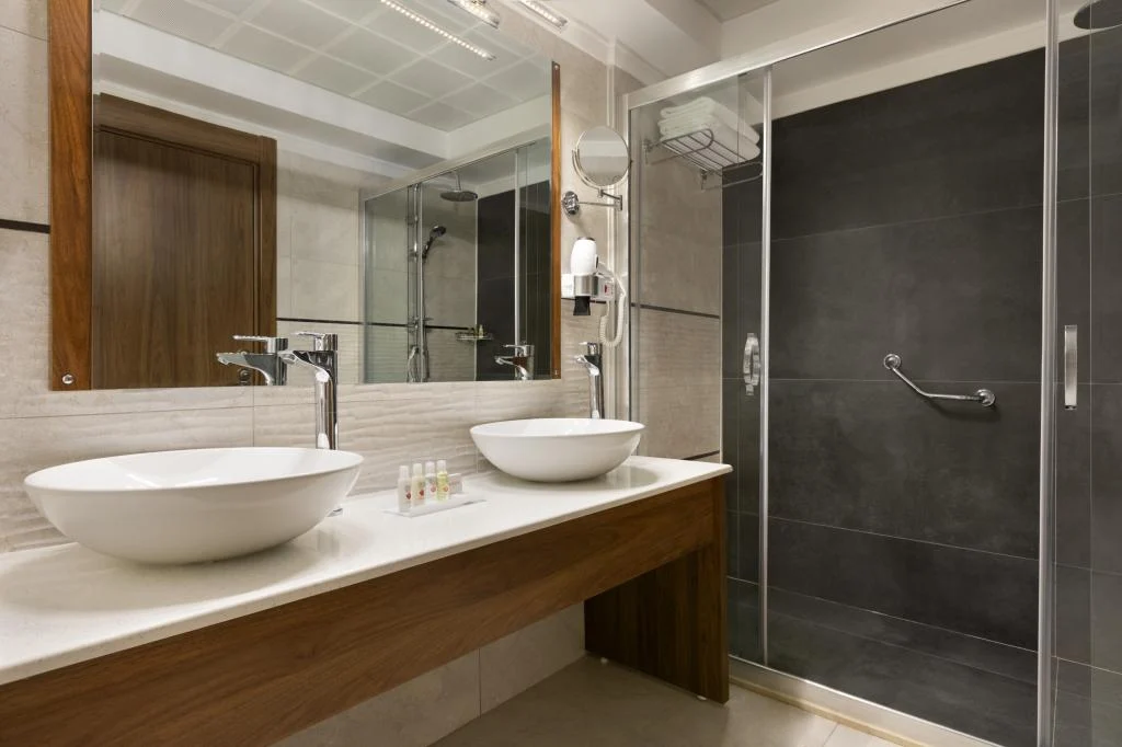 Ramada By Wyndham Van